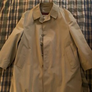 London Fog vintage maincoat.